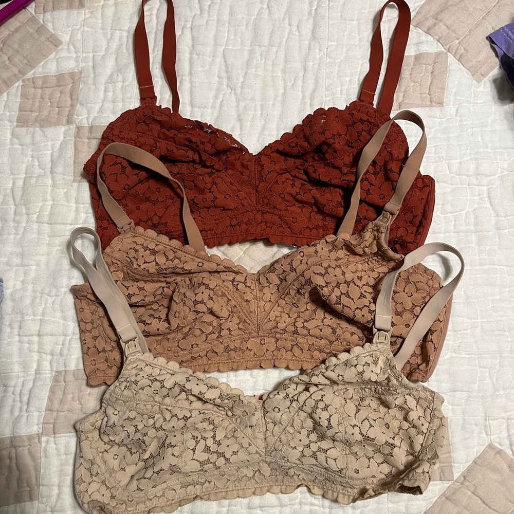 Momanda Pumping Bras
